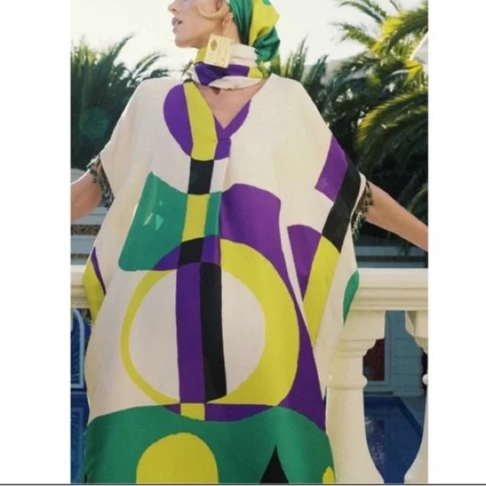 NWT RARE ZARA BEADED PRINT KAFTAN -.SIZE M/L
